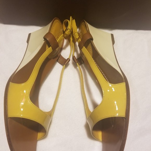 Louis Vuitton Wedges - Picture 4 of 6